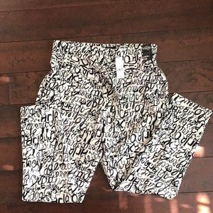 7th Avenue by New York & Company “The Madie, sz 12 black & white